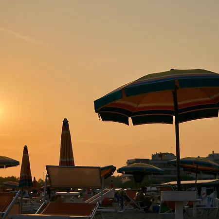 Appartamento The Perfect Place For Pool Lovers *
