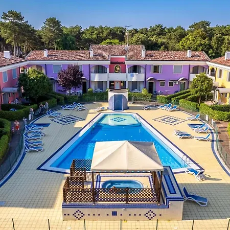 The Perfect Place For Pool Lovers * Bibione